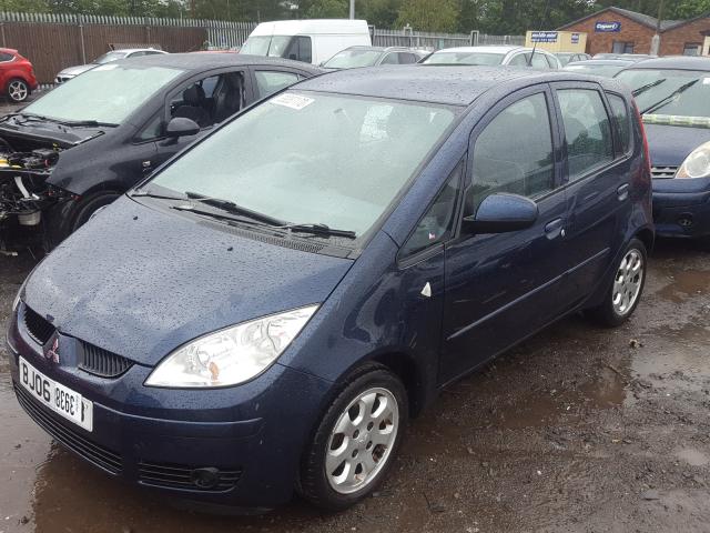 Mitsubishi Colt 2006.