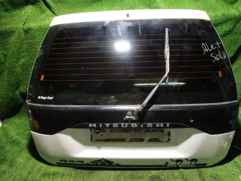   Mitsubishi Pajero MR414370 K9
